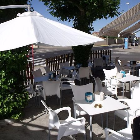 Hostal Salones Victoria Santa Marina del Rey Esterno foto