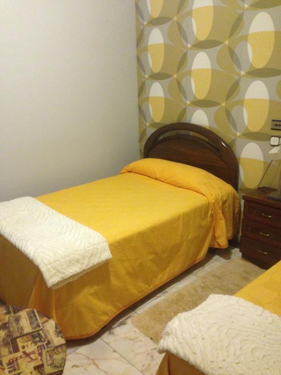 Hostal Salones Victoria Santa Marina del Rey Esterno foto